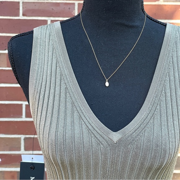 *NWT* GUESS Bodycon Midi Dress - Picture 5 of 7